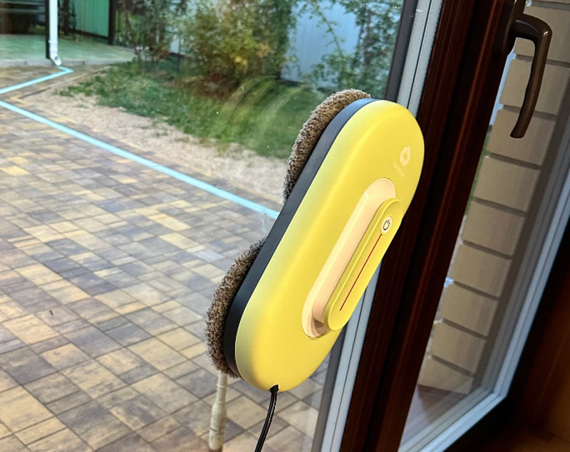 Робот-мойщик окон Cleanbot Turbo — обзор и сравнение с конкурентами